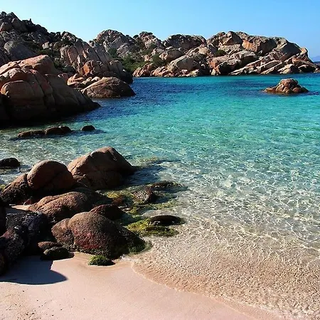 Porto Pollo Wind & Bed & Breakfast *